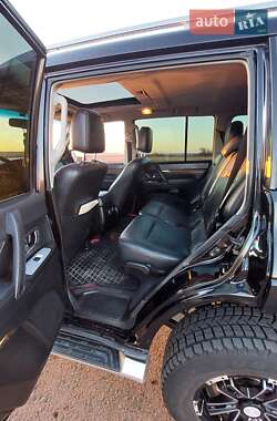Внедорожник / Кроссовер Mitsubishi Pajero Wagon 2008 в 