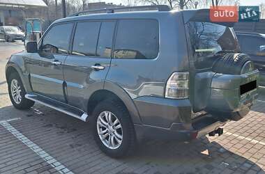 Внедорожник / Кроссовер Mitsubishi Pajero Wagon 2012 в Черкассах