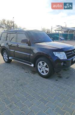 Позашляховик / Кросовер Mitsubishi Pajero Wagon 2008 в Миколаєві