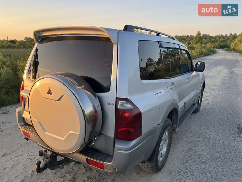 Внедорожник / Кроссовер Mitsubishi Pajero Wagon 2003 в Долине
