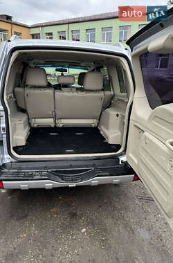 Внедорожник / Кроссовер Mitsubishi Pajero Wagon 2007 в 