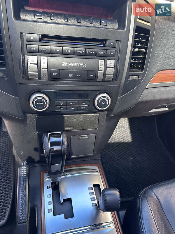 Внедорожник / Кроссовер Mitsubishi Pajero Wagon 2008 в Львове