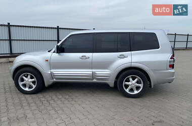 Позашляховик / Кросовер Mitsubishi Pajero Wagon 2002 в 