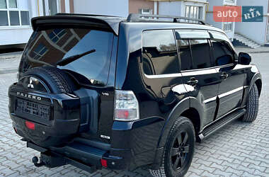 Внедорожник / Кроссовер Mitsubishi Pajero Wagon 2008 в 