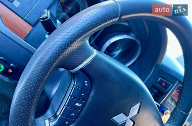 Внедорожник / Кроссовер Mitsubishi Pajero Wagon 2008 в 
