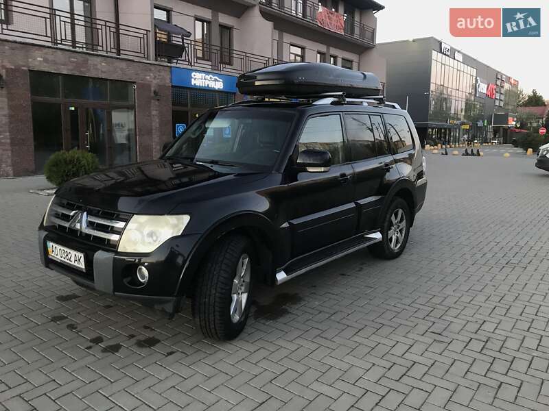 Внедорожник / Кроссовер Mitsubishi Pajero Wagon 2007 в Ужгороде