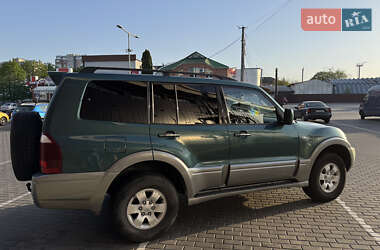 Внедорожник / Кроссовер Mitsubishi Pajero Wagon 2004 в 
