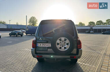 Внедорожник / Кроссовер Mitsubishi Pajero Wagon 2004 в 