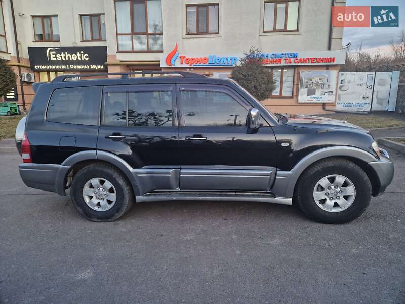 Внедорожник / Кроссовер Mitsubishi Pajero Wagon 2006 в Ровно