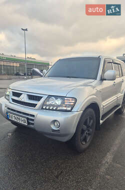 Позашляховик / Кросовер Mitsubishi Pajero Wagon 2006 в 