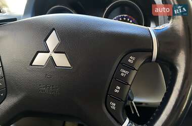 Позашляховик / Кросовер Mitsubishi Pajero Wagon 2007 в 