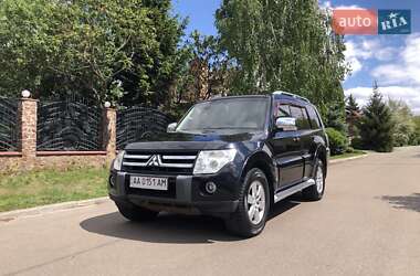 Внедорожник / Кроссовер Mitsubishi Pajero Wagon 2007 в Киеве