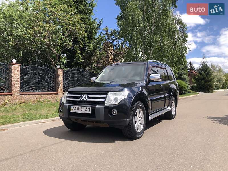 Mitsubishi Pajero Wagon 2007