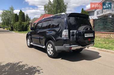 Внедорожник / Кроссовер Mitsubishi Pajero Wagon 2007 в 