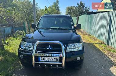 Позашляховик / Кросовер Mitsubishi Pajero Wagon 2006 в 