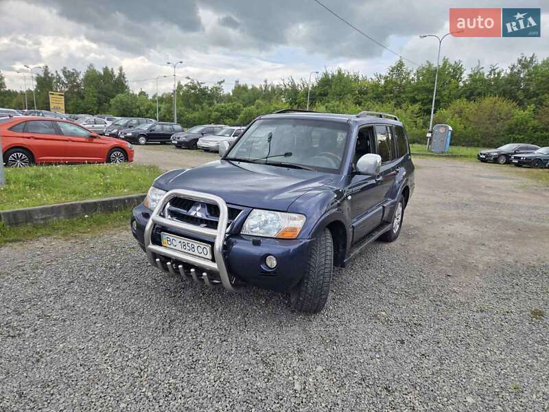 Mitsubishi Pajero Wagon 2006