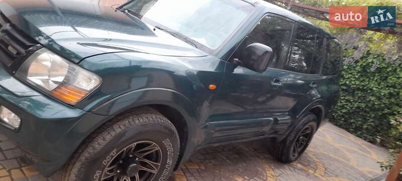 Внедорожник / Кроссовер Mitsubishi Pajero Wagon 2001 в Одессе