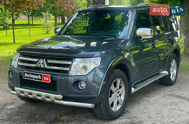 Внедорожник / Кроссовер Mitsubishi Pajero Wagon 2008 в Киеве