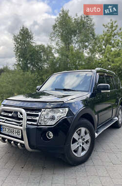Внедорожник / Кроссовер Mitsubishi Pajero Wagon 2007 в Новояворовске