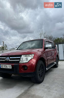 Внедорожник / Кроссовер Mitsubishi Pajero Wagon 2007 в 