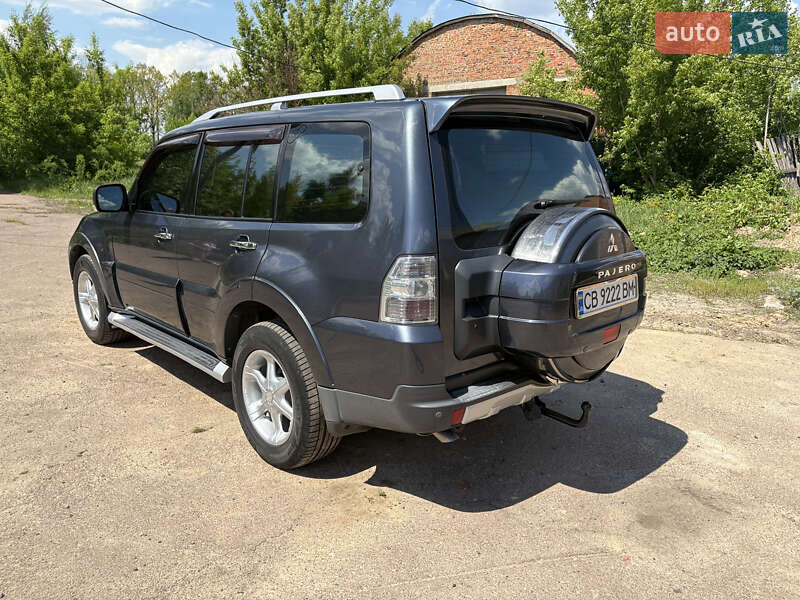 Позашляховик / Кросовер Mitsubishi Pajero Wagon 2008 в Чернігові