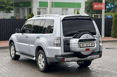 Внедорожник / Кроссовер Mitsubishi Pajero Wagon 2008 в 