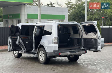Внедорожник / Кроссовер Mitsubishi Pajero Wagon 2008 в 