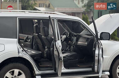 Внедорожник / Кроссовер Mitsubishi Pajero Wagon 2008 в 