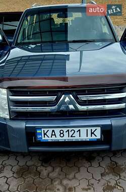 Позашляховик / Кросовер Mitsubishi Pajero Wagon 2008 в Києві