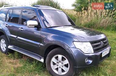 Внедорожник / Кроссовер Mitsubishi Pajero Wagon 2007 в 