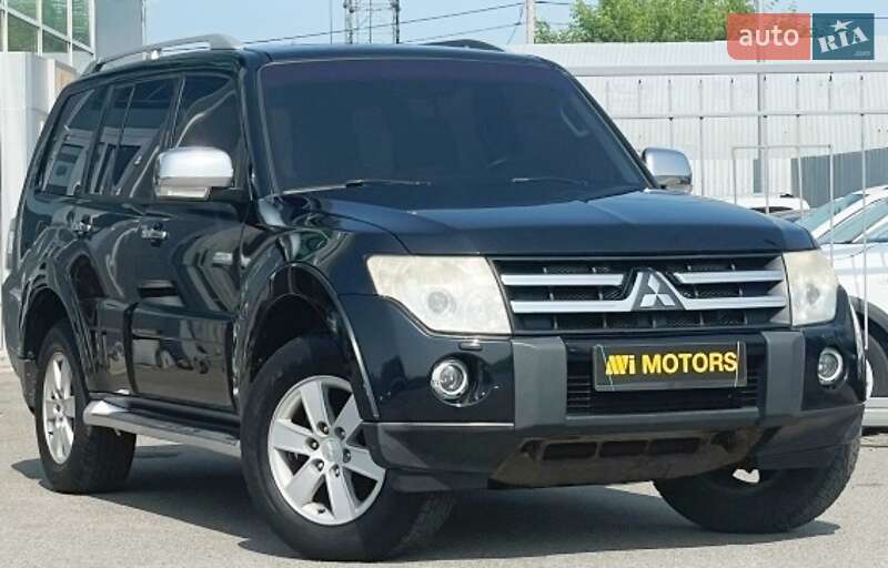 Mitsubishi Pajero Wagon 2008