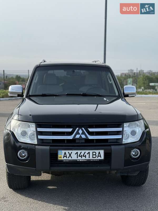 Внедорожник / Кроссовер Mitsubishi Pajero Wagon 2007 в Харькове