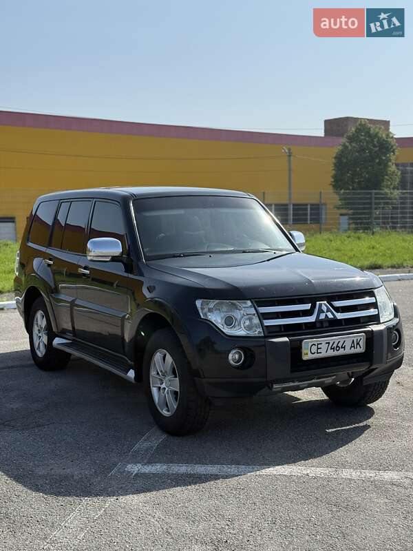 Внедорожник / Кроссовер Mitsubishi Pajero Wagon 2007 в 