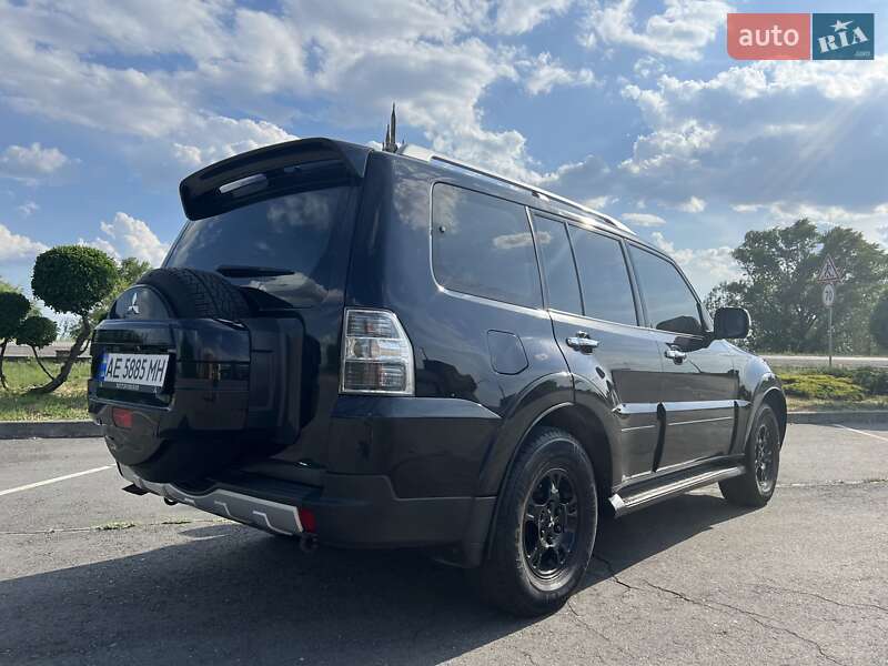Внедорожник / Кроссовер Mitsubishi Pajero Wagon 2007 в Днепре