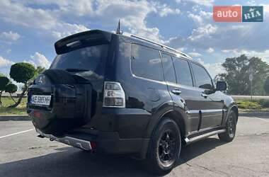 Внедорожник / Кроссовер Mitsubishi Pajero Wagon 2007 в 