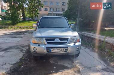 Внедорожник / Кроссовер Mitsubishi Pajero Wagon 2006 в 
