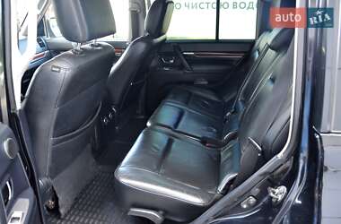 Внедорожник / Кроссовер Mitsubishi Pajero Wagon 2008 в 