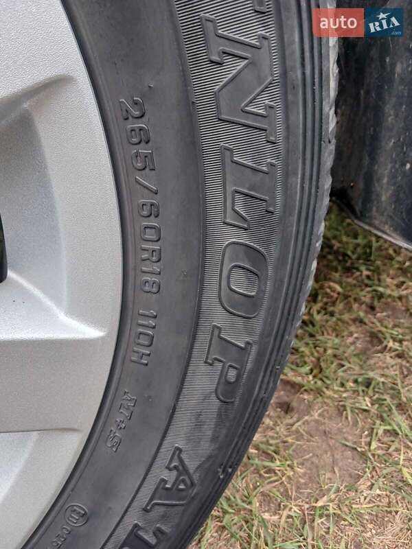 Внедорожник / Кроссовер Mitsubishi Pajero Wagon 2011 в Киеве