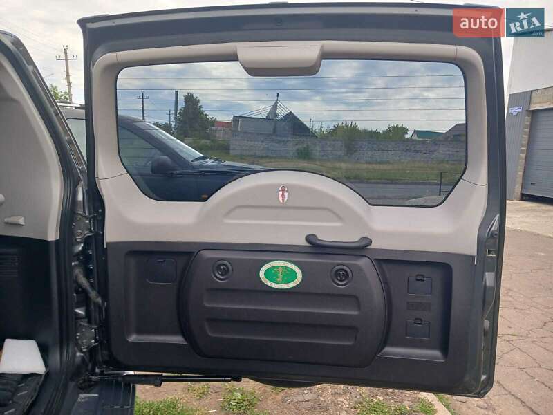 Внедорожник / Кроссовер Mitsubishi Pajero Wagon 2011 в Киеве