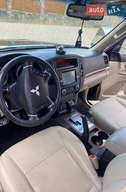 Внедорожник / Кроссовер Mitsubishi Pajero Wagon 2007 в 