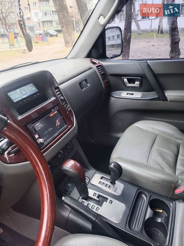 Внедорожник / Кроссовер Mitsubishi Pajero Wagon 2007 в Черкассах