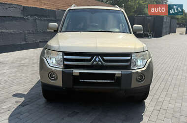 Внедорожник / Кроссовер Mitsubishi Pajero Wagon 2008 в Киеве