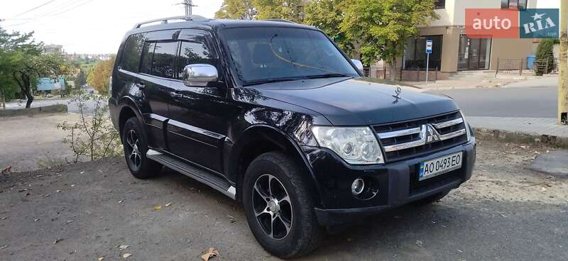 Mitsubishi Pajero Wagon 2007