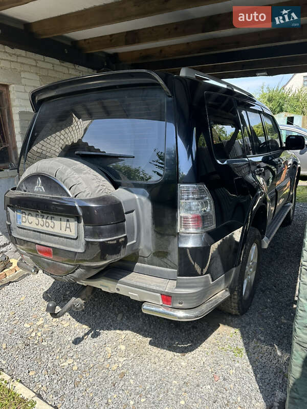 Позашляховик / Кросовер Mitsubishi Pajero Wagon 2007 в Львові фото 8 Позашляховик / Кросовер Mitsubishi Pajero Wagon 2007 в Львові