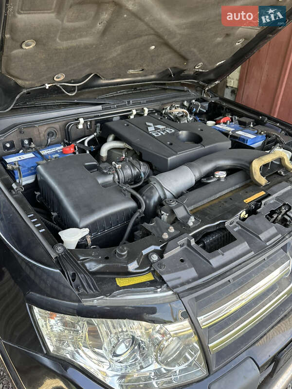 Позашляховик / Кросовер Mitsubishi Pajero Wagon 2007 в Львові фото 32 Позашляховик / Кросовер Mitsubishi Pajero Wagon 2007 в Львові