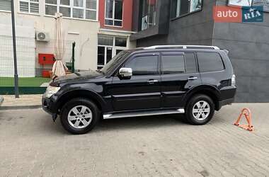 Внедорожник / Кроссовер Mitsubishi Pajero Wagon 2007 в 
