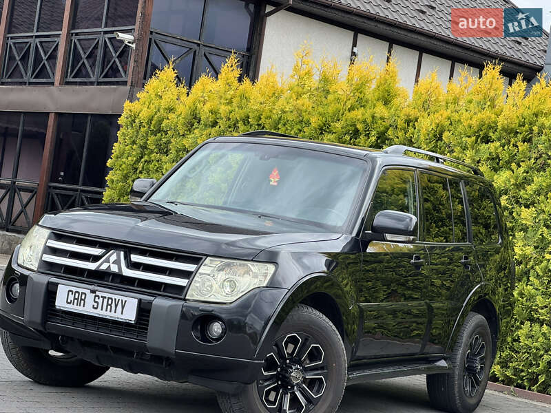 Внедорожник / Кроссовер Mitsubishi Pajero Wagon 2008 в Стрые