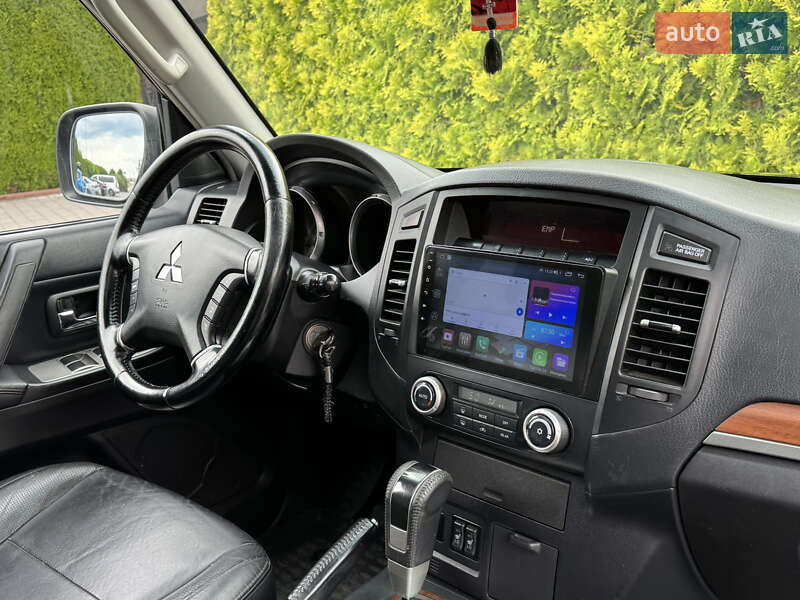 Внедорожник / Кроссовер Mitsubishi Pajero Wagon 2008 в Стрые