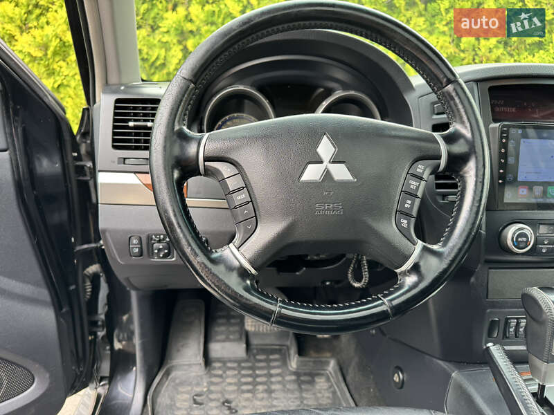 Внедорожник / Кроссовер Mitsubishi Pajero Wagon 2008 в Стрые