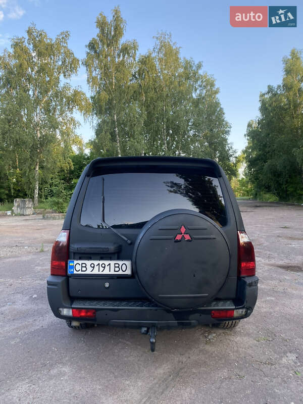Позашляховик / Кросовер Mitsubishi Pajero Wagon 2004 в Ямпілю